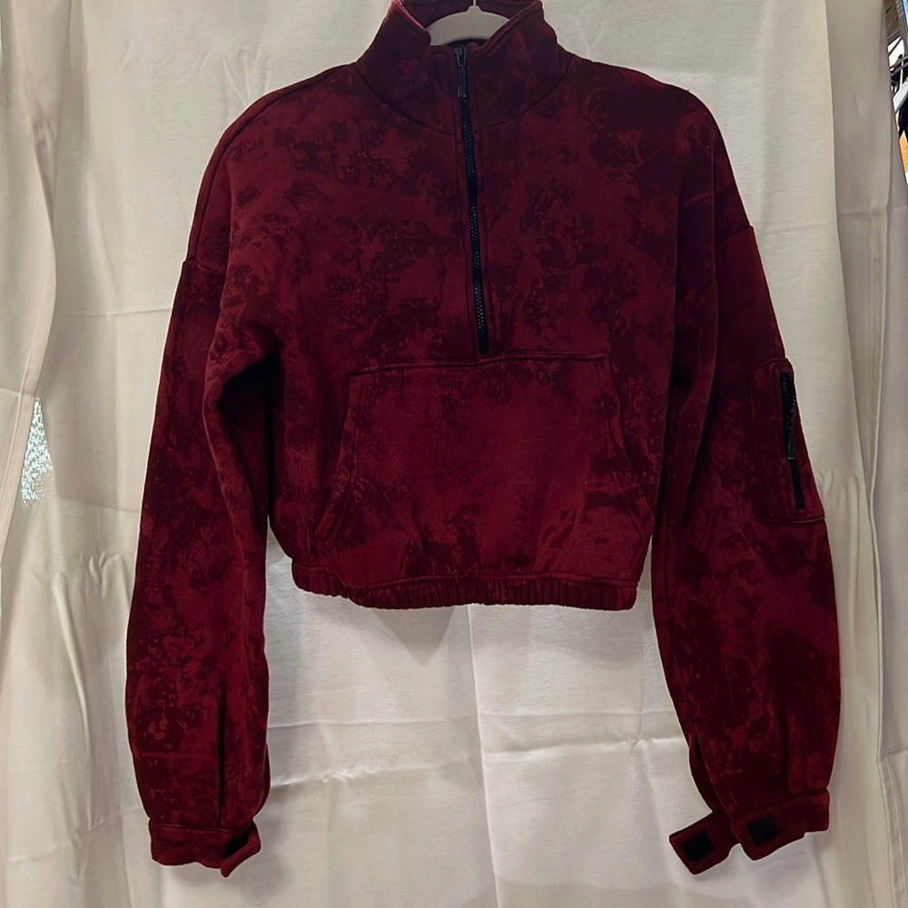 Pretty little thing cropped sweatshirt
